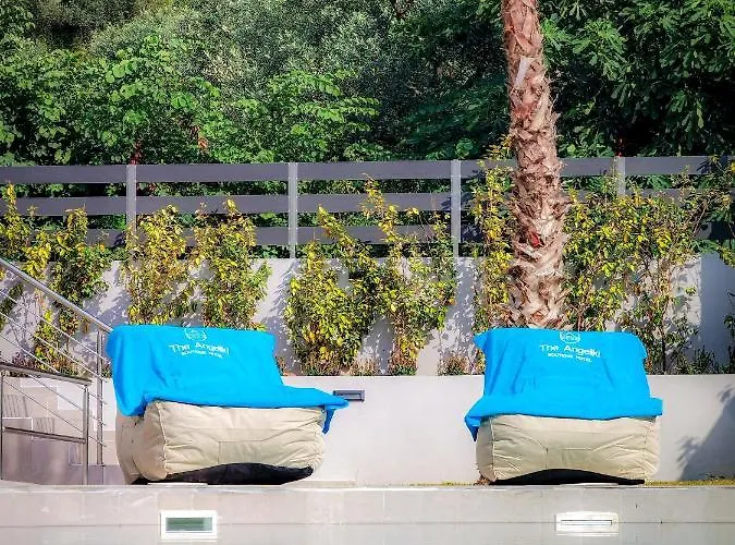 Ξενοδοχείο με διαμερίσματα The Angeliki Boutique 4*